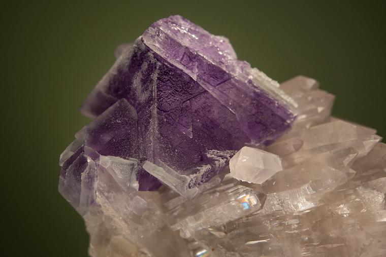 FLUORITE on QUARTZ