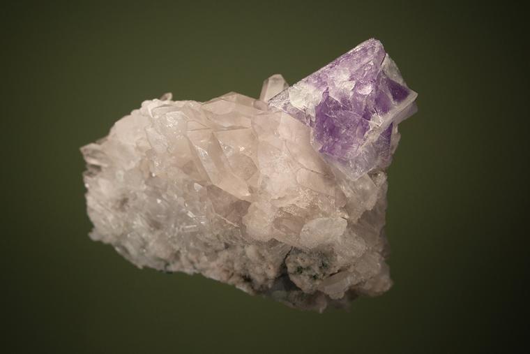 FLUORITE on QUARTZ
