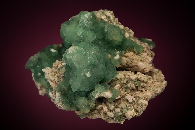 FLUORITE on ALBITE