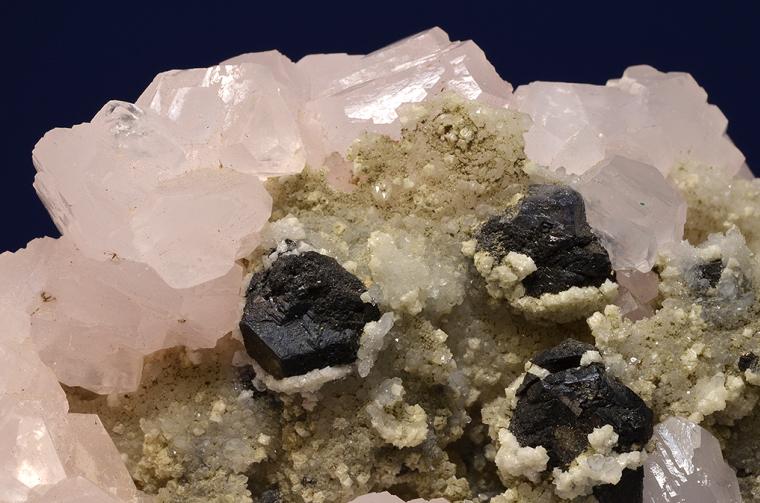 manganoan CALCITE with SPHALERITE