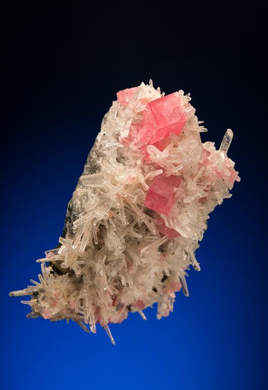 RHODOCHROSITE on QUARTZ