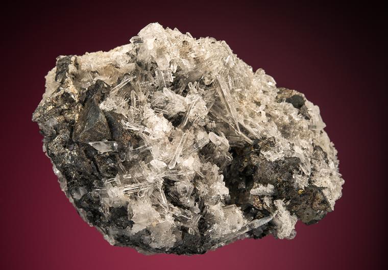 TETRAHEDRITE with QUARTZ