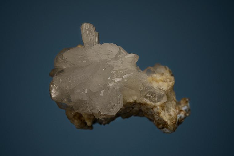 TUNELLITE on HYDROBORACITE