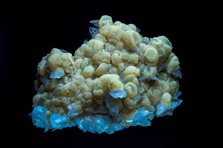 COLEMANITE on CALCITE (repaired)