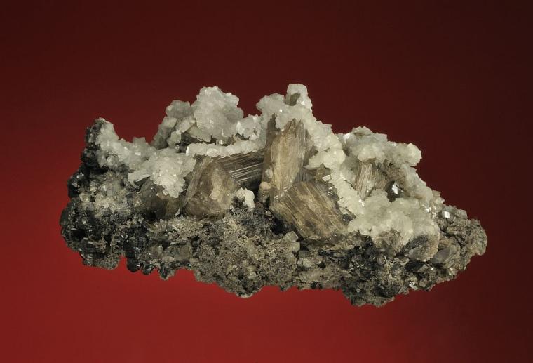 SMITHSONITE ON CERUSSITE