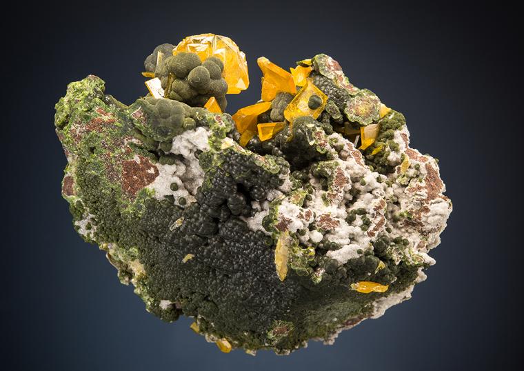 WULFENITE on BAYLDONITE?