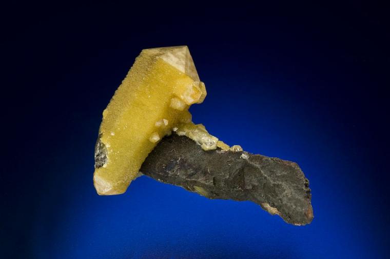 MIMETITE with CLINOMIMETITE