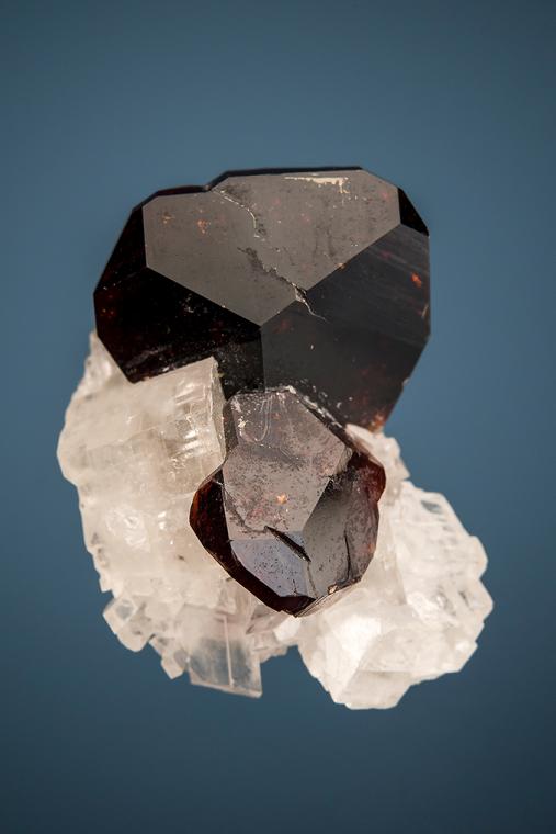 UVITE on MAGNESITE
