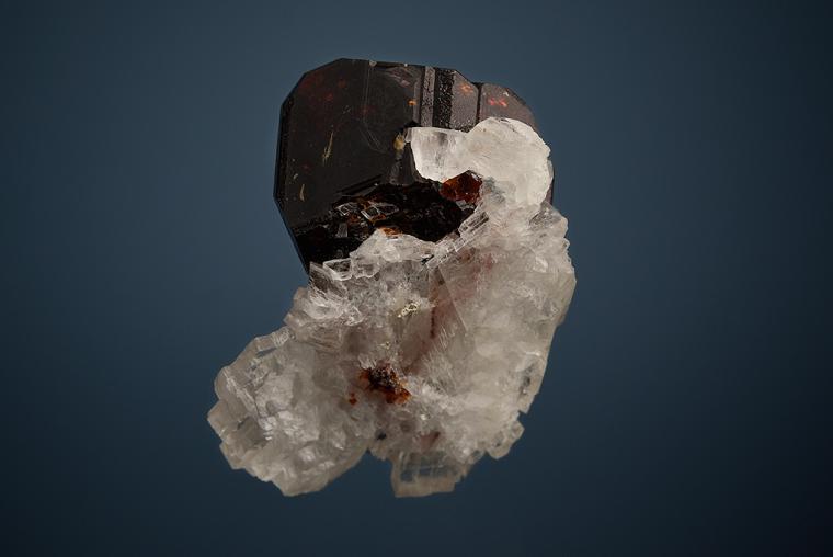 UVITE on MAGNESITE