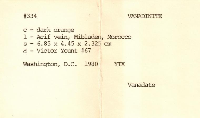 VANADINITE on BARITE