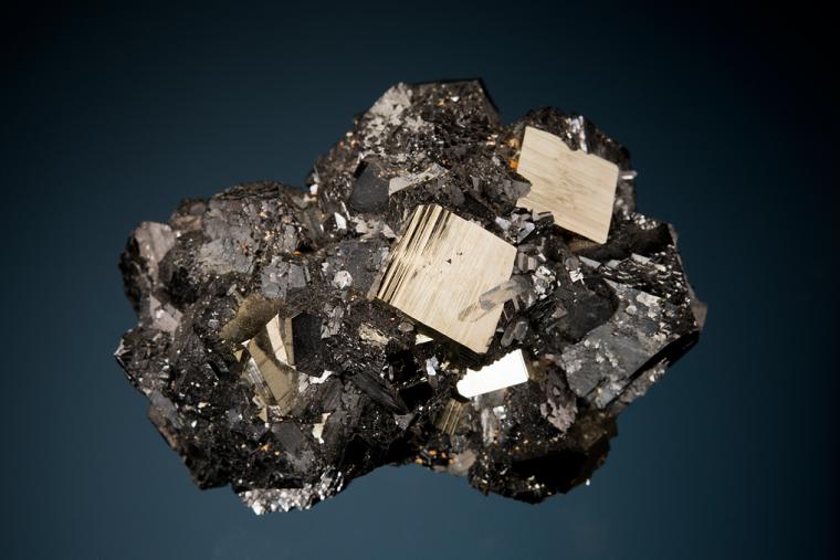 SPHALERITE with PYRITE and QUARTZ