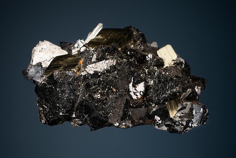 SPHALERITE with PYRITE and QUARTZ
