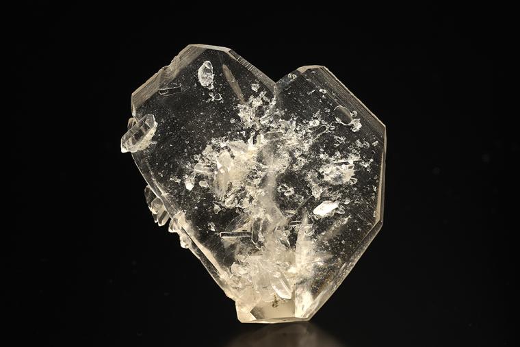 QUARTZ (Japan-law twin)