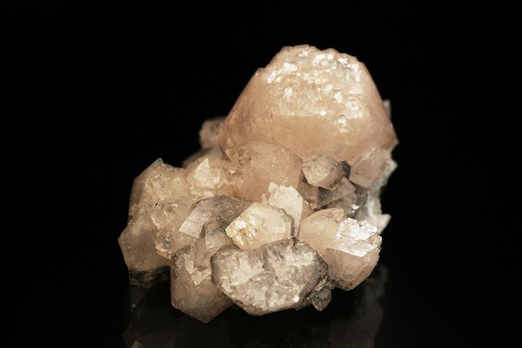 FLUORAPOPHYLLITE