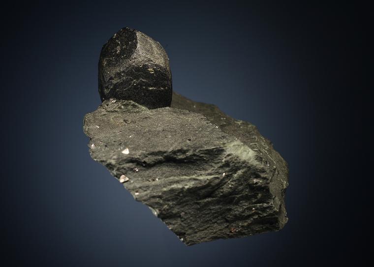 CHLORITE after Garnet