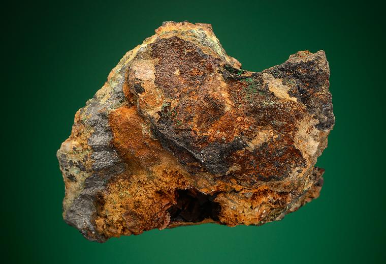 OLSACHERITE on SIDERITE