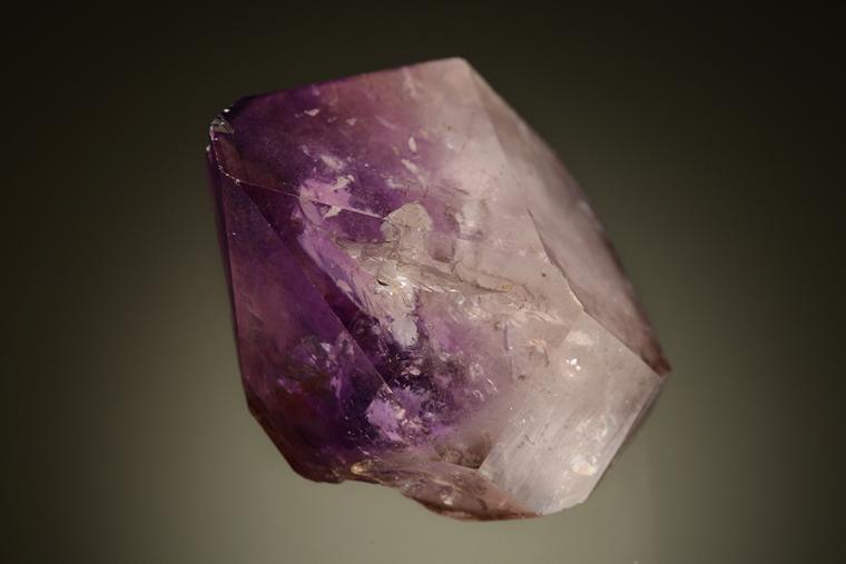 QUARTZ var. Amethyst