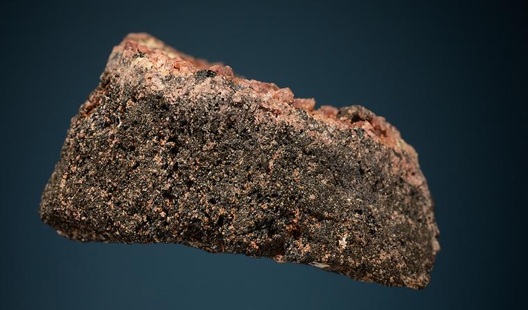 LÅNGBANITE with RHODONITE