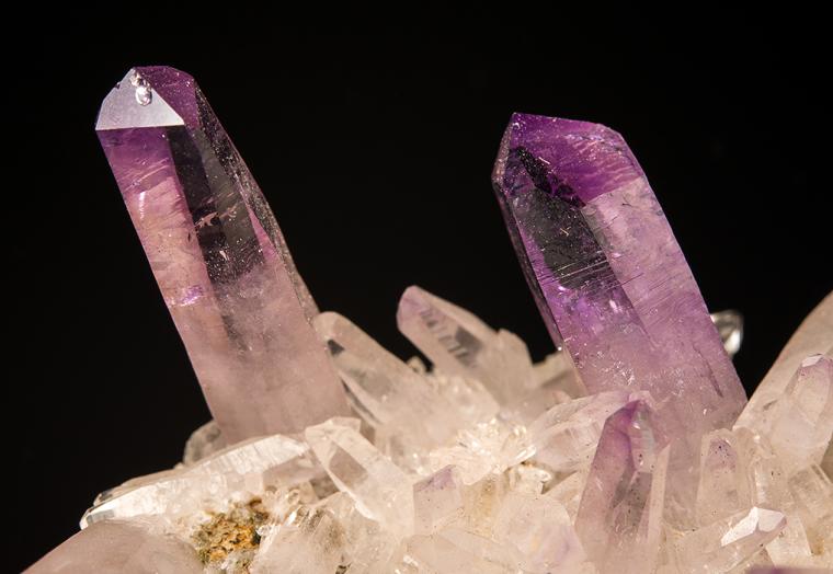 QUARTZ var. Amethyst