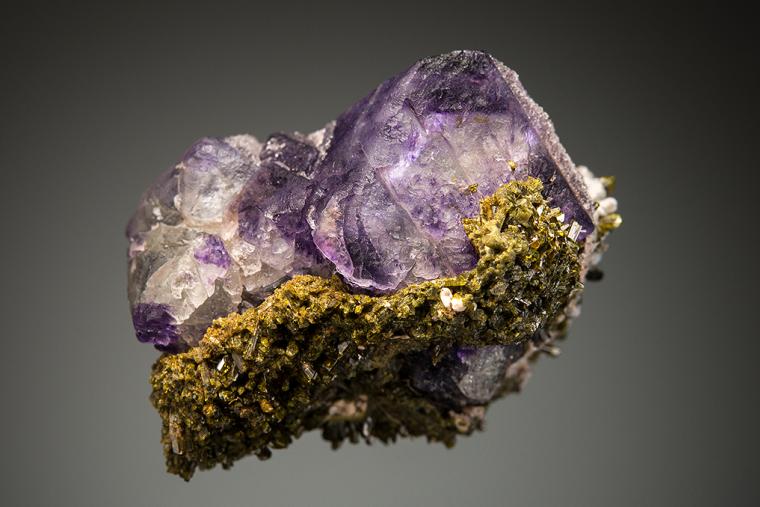 FLUORITE with EPIDOTE