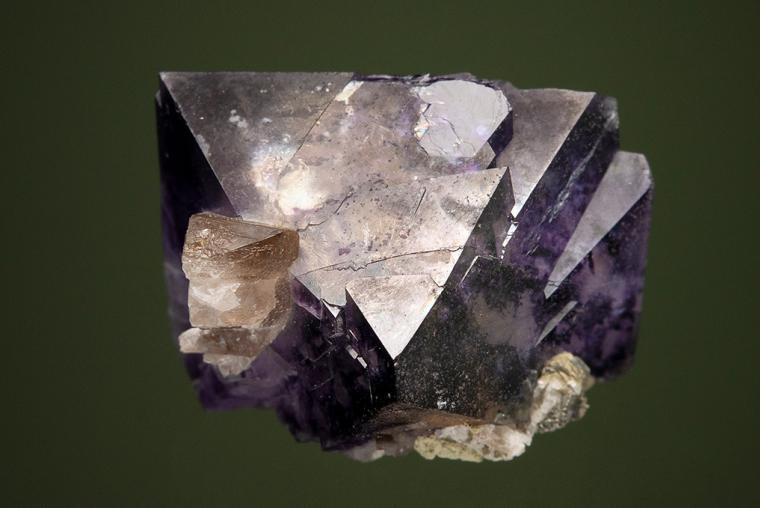 FLUORITE