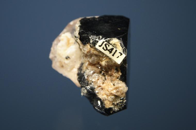 TOPAZ with BIXBYITE
