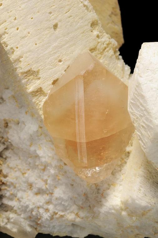 TOPAZ on MICROCLINE (Baveno twins)