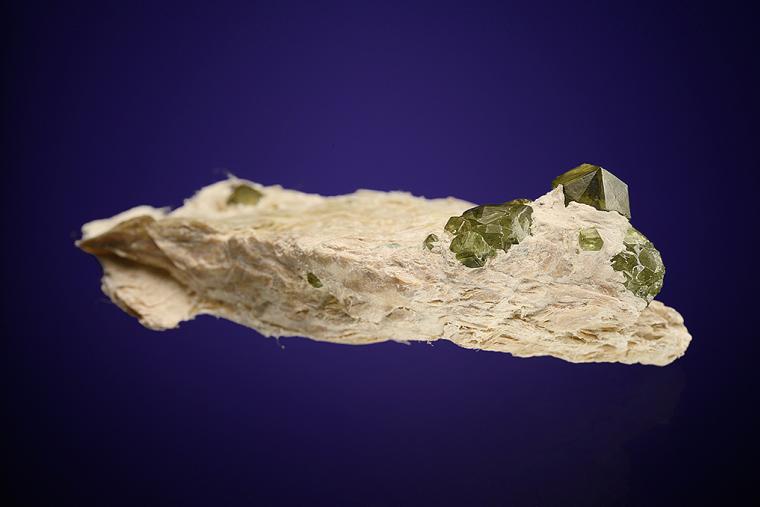 ANDRADITE var. Demantoid