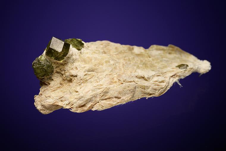 ANDRADITE var. Demantoid