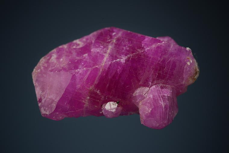 CORUNDUM var. RUBY