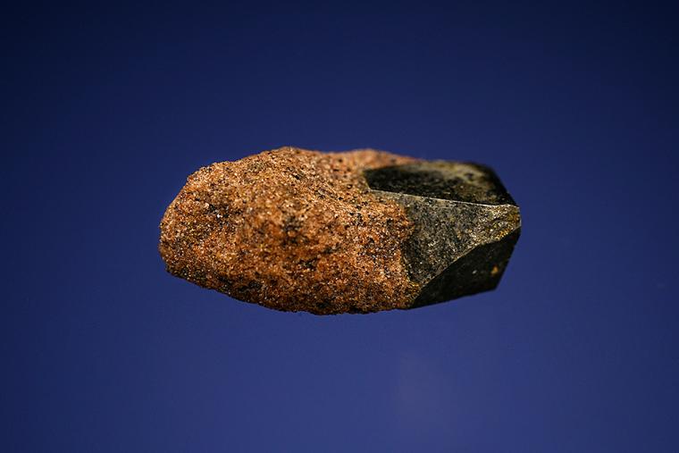 LÖLLINGITE