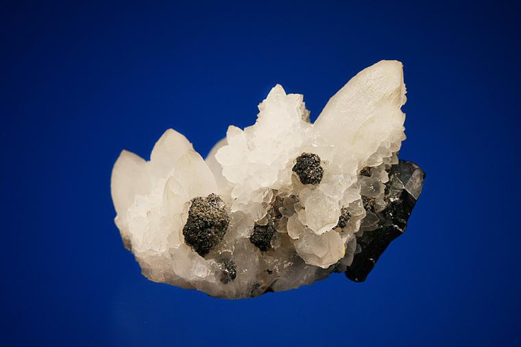 PYRARGYRITE on QUARTZ