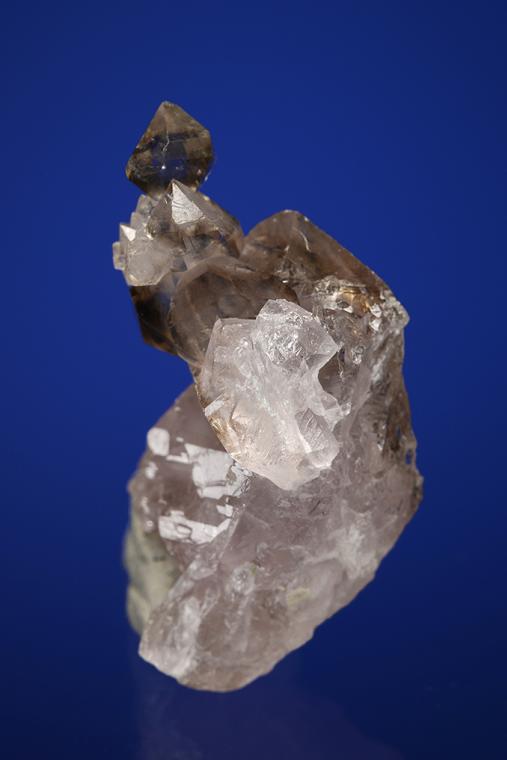 QUARTZ var. Smoky on QUARTZ var. Rose QUARTZ