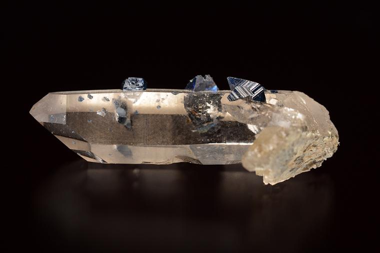 ANATASE on QUARTZ (repaired)