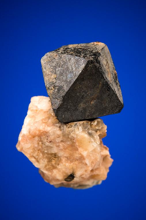 URANINITE (repaired)