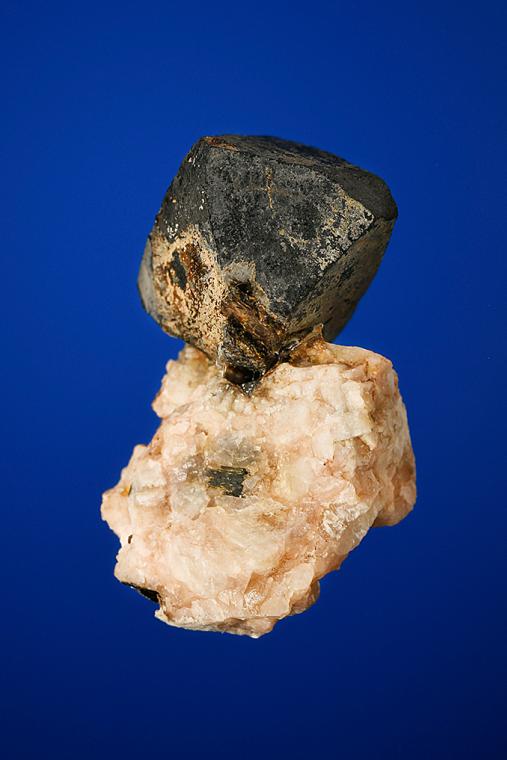 URANINITE (repaired)