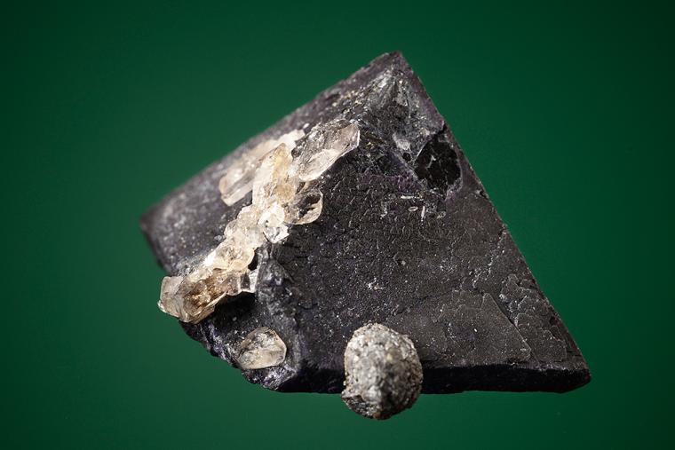 FLUORITE with QUARTZ