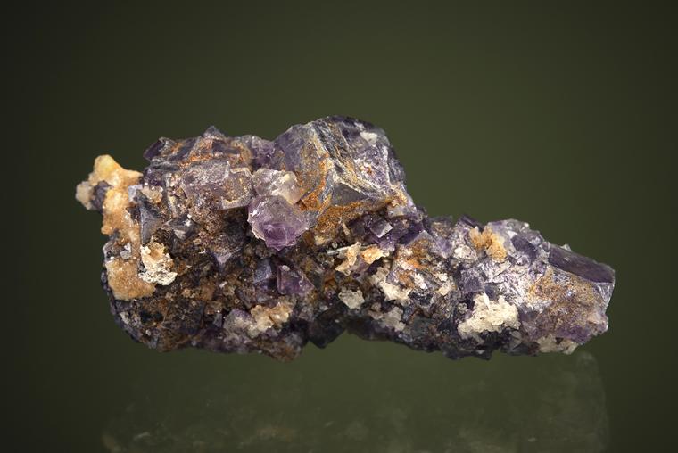 FLUORITE on STIBNITE