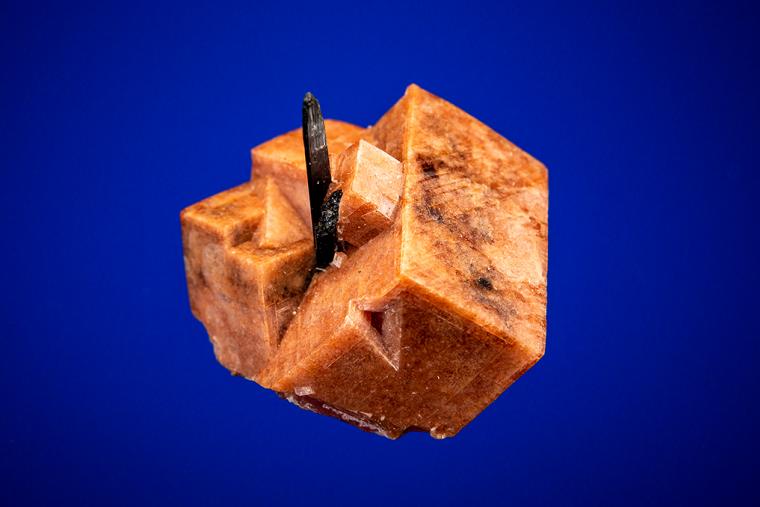 RHODOCHROSITE with AEGIRINE