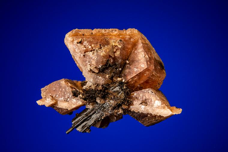 RHODOCHROSITE with AEGIRINE