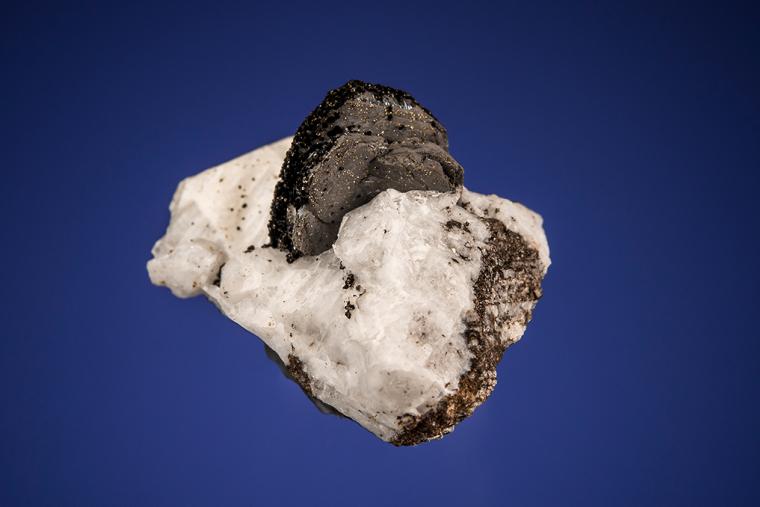 ILMENITE on CATAPLEIITE