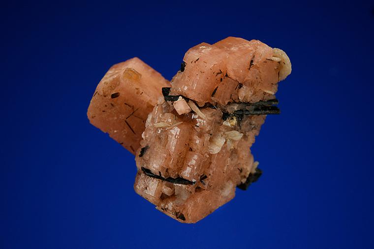 SERANDITE with AEGIRINE and POLYLITHIONITE