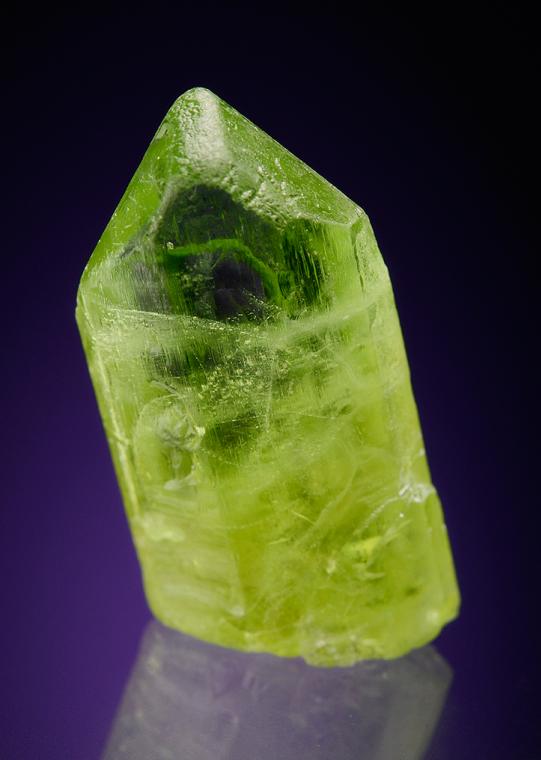 FORSTERITE var. Peridot