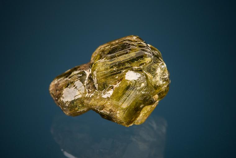 ANDRADITE var. Demantoid