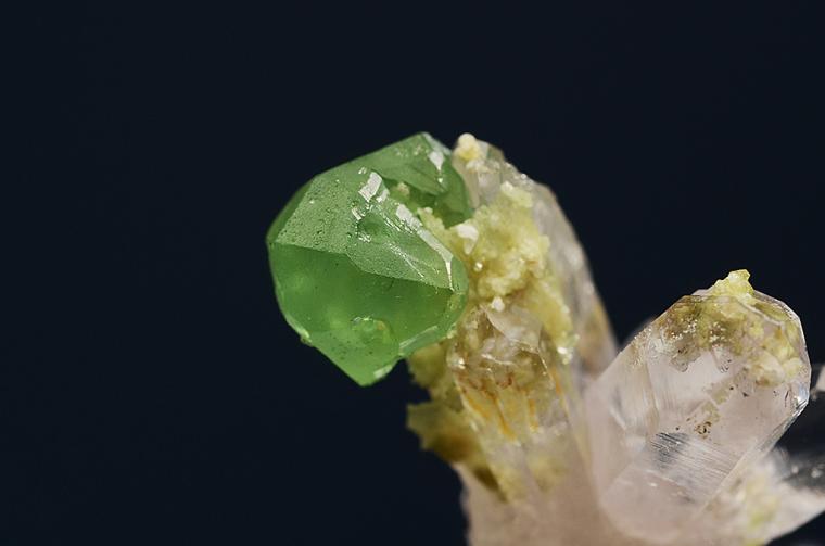 ANDRADITE var. Demantoid