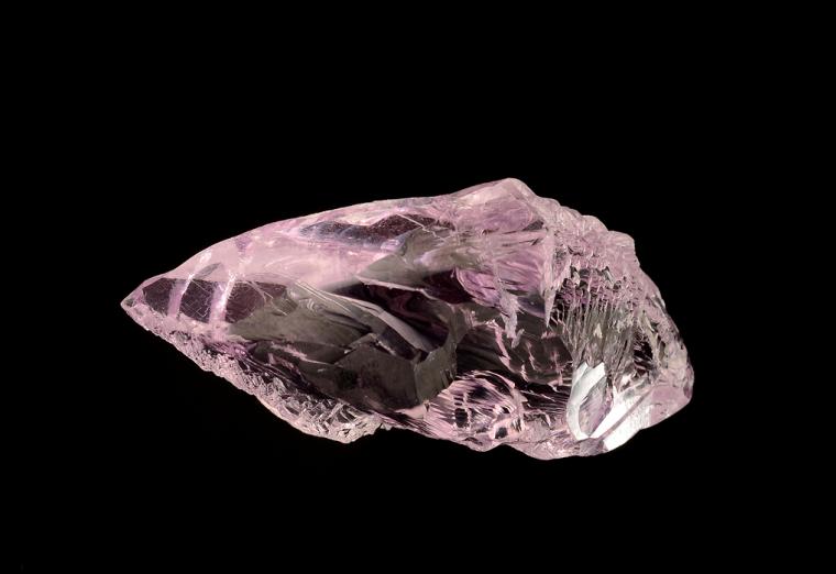 SPODUMENE var. Kunzite