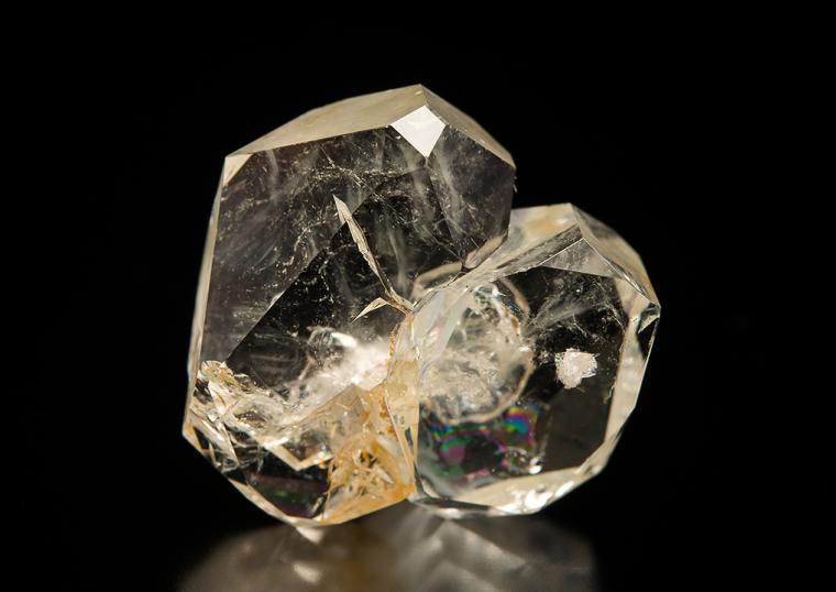 BERYL var. Goshenite