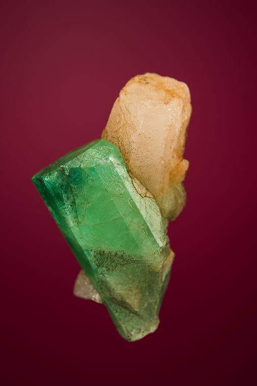 BERYL var. Emerald