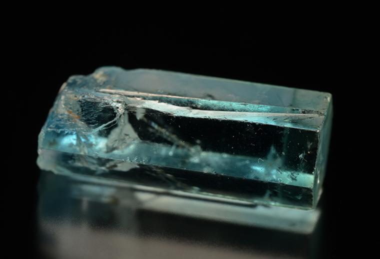 BERYL var. Aquamarine