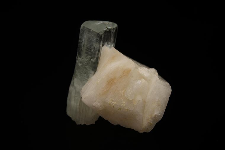 BERYL var. Aquamarine